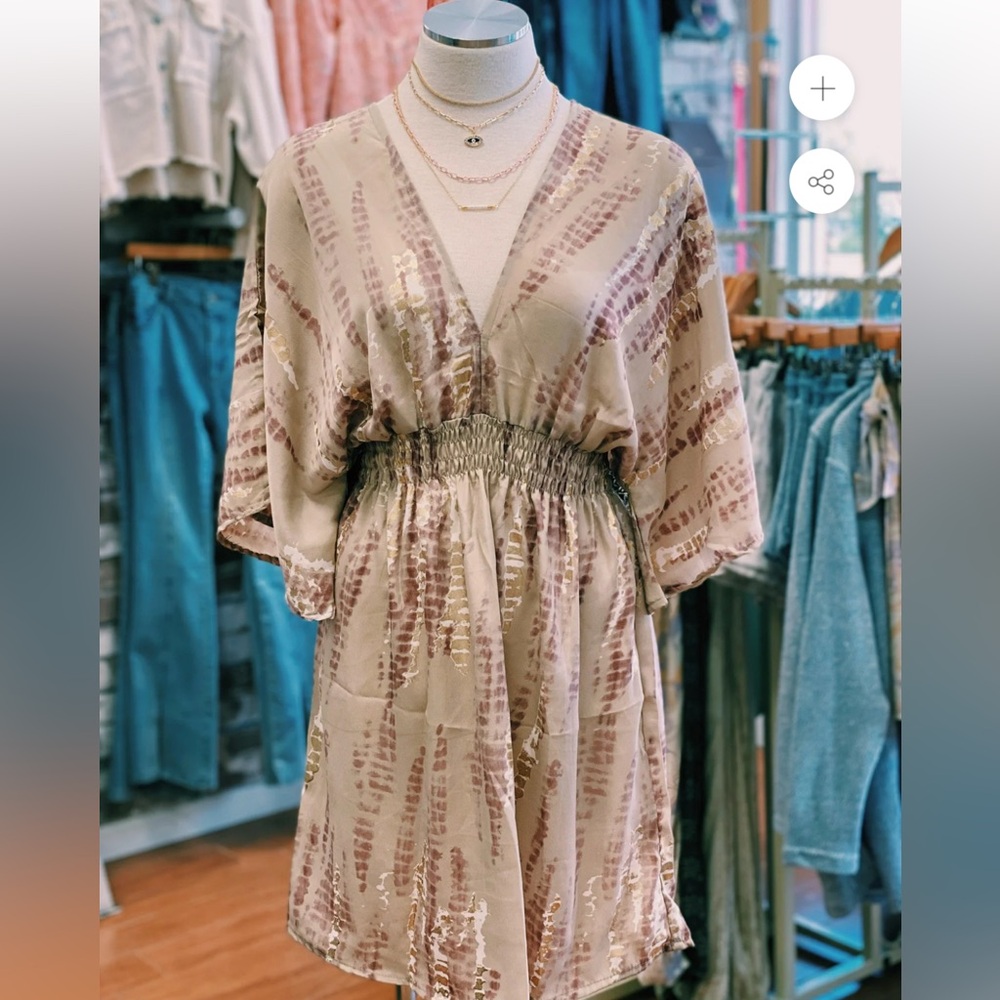 Boutique Kimono Sleeve Dress (Small)
